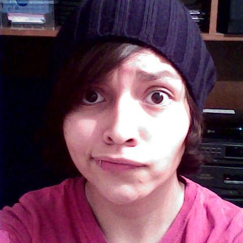 I'm Fuhrmanizer and nobody can change it i love Isabelle Fuhrman she's my idol, and her sister is great too I love, anyone touch my keyboard