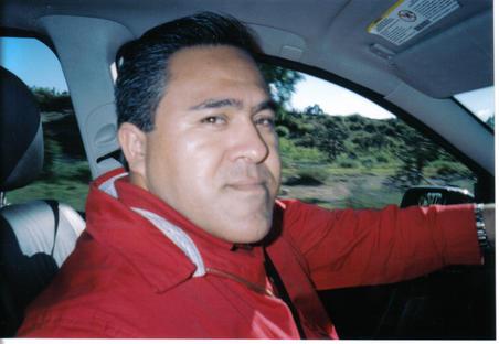 Apasionado del Futbol, la NFL, mis poderosos 49ers, el dinero y por supuesto de mi hijo !!