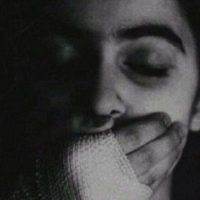 ( ( عِندمـا تَكـــــــذب لا تَحلــفْ يَكفيــكَ ذنــبٌ واحـــد! ) )