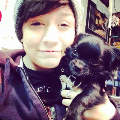 dat_girl_thelm's profile picture. 