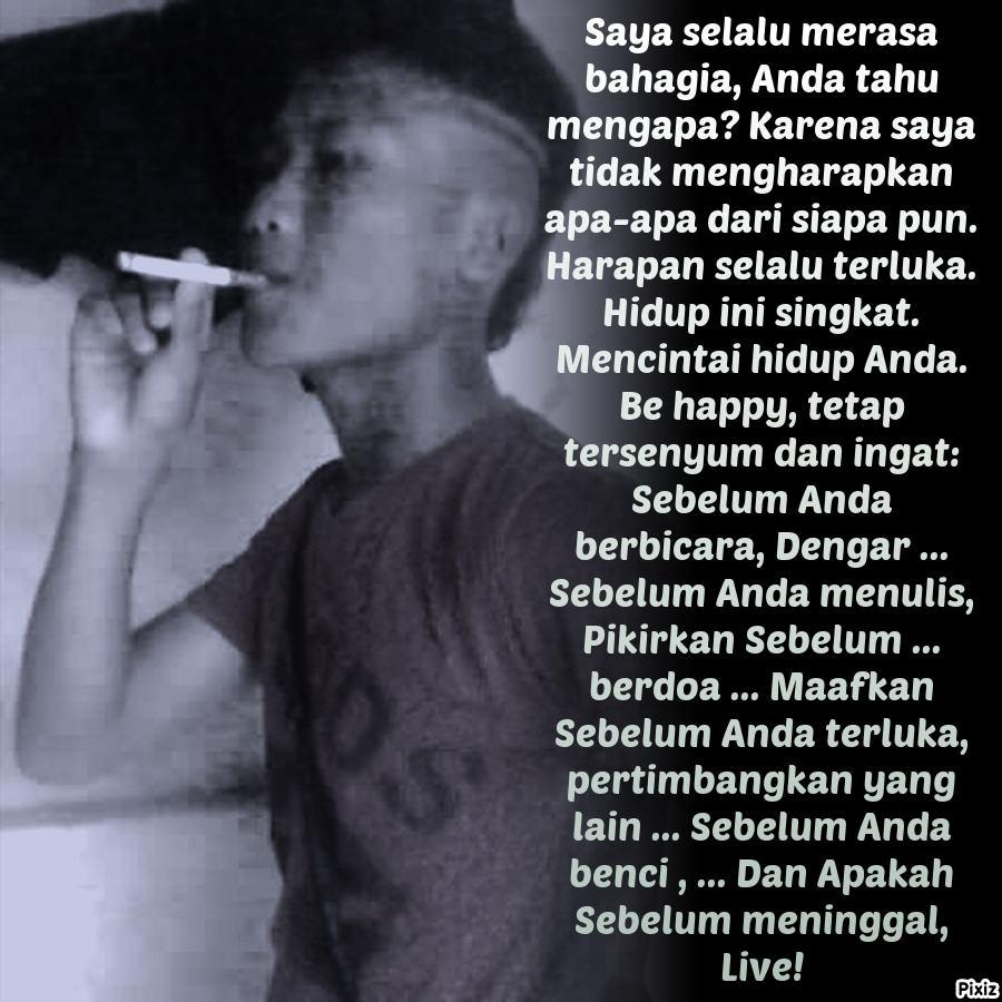 Jangan bermain-main dengan seseorang yg sedang
menunjukan arti cinta, karena kamu akan menyesal
ketika ia pergi meninggalkanmu.