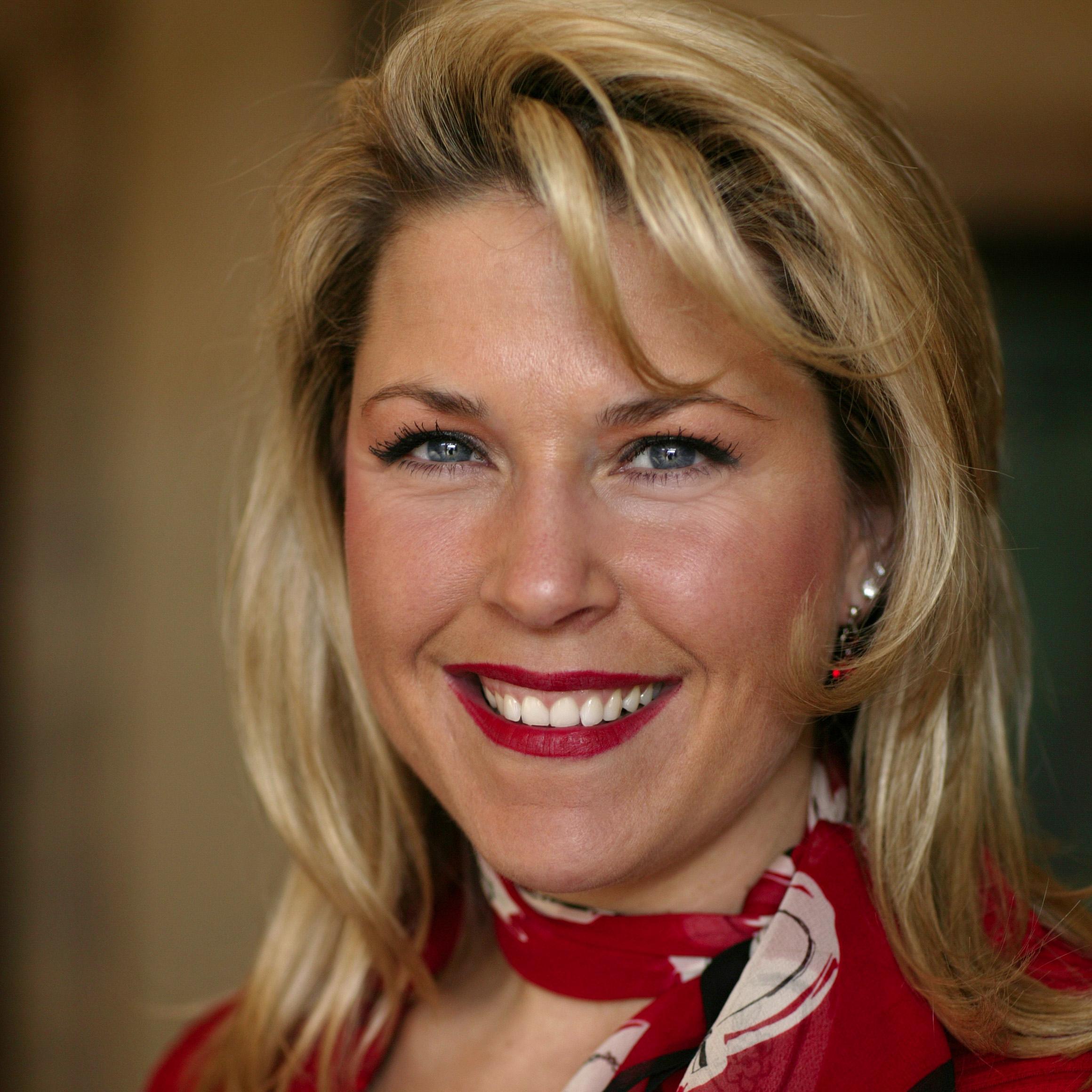 Cynthia Naumes, Real Estate Broker, is a fifth-generation Southern Oregonian whose ancestors founded a pear and apple growing enterprise.