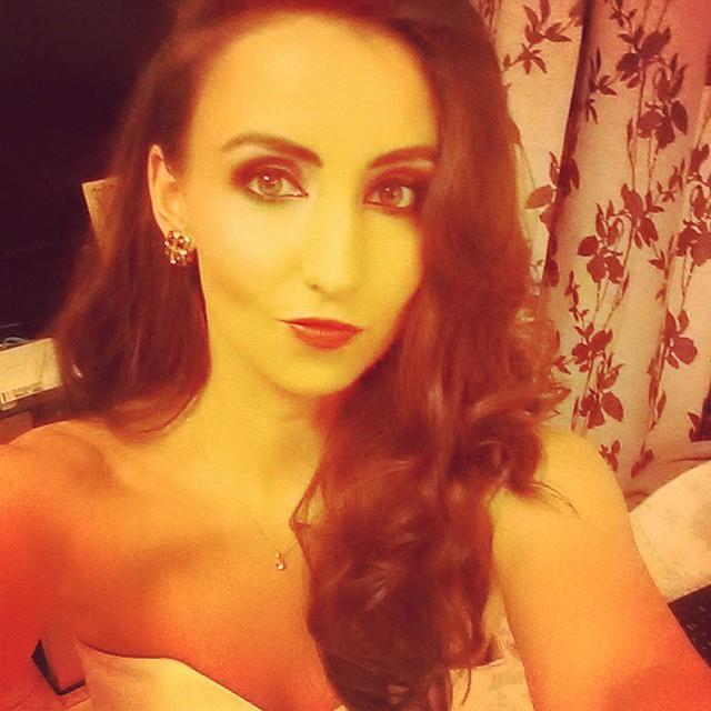 PR, journalist, music and movies... Instagram chanelletourish