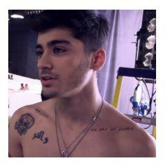 follow @vlogziall !