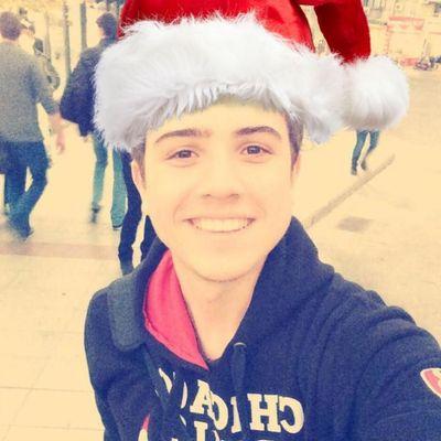 Yılın en iyi Sosyal Medya kullanıcısı adayı adresinden bana oy verebilirsiniz.Snapchat semih varoll II.Yedek Hesabim