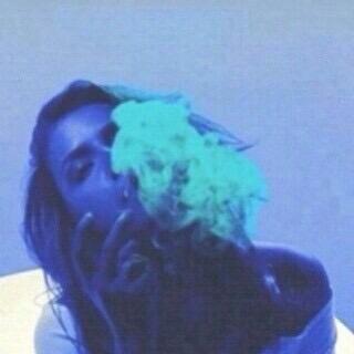 sick poeple?stay away✖️.