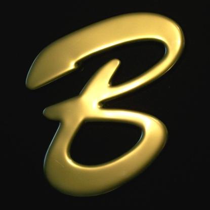 We are online fashion and Entertainment magazine running 24/7 - 365 days a year.