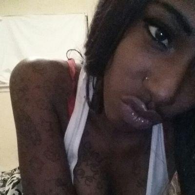 mysticshaashaa's profile picture. 