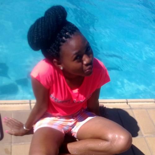REAL GIRL SUPPORTS ORLANDO PIRATES,MANJOMANE KA MGABHI,,MA BRRRRRRRBRIGHTIIE MHLONGO CEE-BRIGHTIE MHLONGO♥REAL GIRL LOVES AND SUPPORTS BRIGHTON SLENDER MH