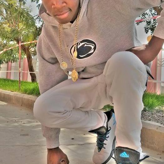 Singer,Songwriter.rapper.#Native of the @..singer frm the soul Enquirer/Bookings: olukunleshogo@yahoo.com.mobile +2348105068022
 
 Lagos,Nigeria ·