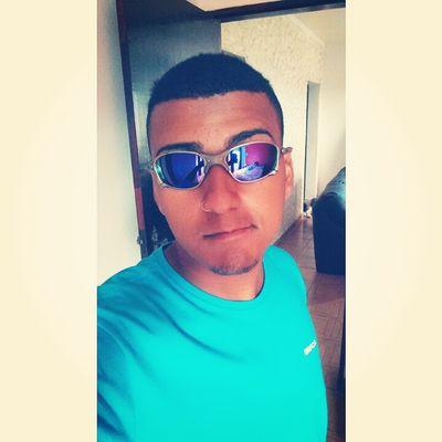 - Você é o que você impõem , se impor respeito sera respeitado (8.