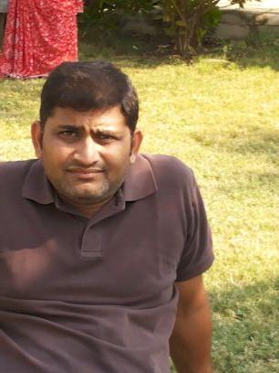 pinakineng's profile picture. 