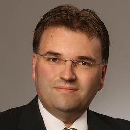 chris_niggemann's profile picture. I travel a lot all around the world for business and I'm glad to report from the most exiting places from NewZealand to Chile. I would be honoured,if you follow