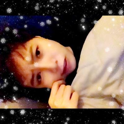 Hey! I'm Jay, a student in New Zealand. I can speak English, Thai, a little bit of Japanese, Chinese, and Korean. Follow4Follow thnx!