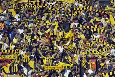 آلصديق جزء ' ♡ وآلحبيب نبض ' ♡ والاتحاد كل شيئ والأخ أمآن ' ♡ فمآ بآلك لو كنت ... * جميع مَآ ذكر ♡ ̷̷̷̷̷̷