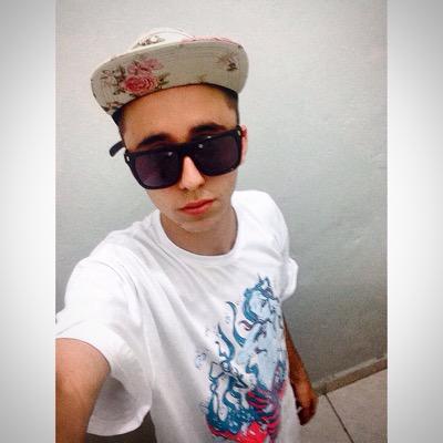 Instagram: @thomasmarfran