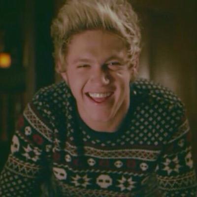 follow @horanftlmj