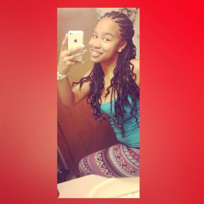 • younnginn • staay grindinn nn prayinn • most importantly living lifee whilee ii can