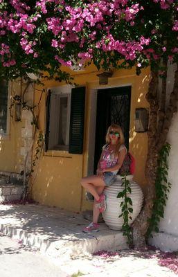 mariadimou77's profile picture. 