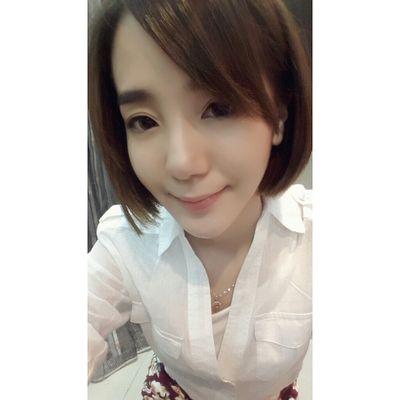 estherbb90's profile picture. ♐