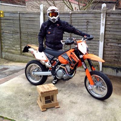 chrisharrison39's profile picture. 