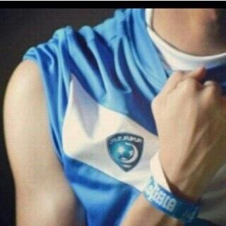 #هلالي . #مدريدي . اكتب كل ما يحلو لي . متيم بحب 20 و كريستيانو 7 الرياض_حايل
