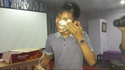 Arul_Dreamer94's profile picture. berfikir sejenak