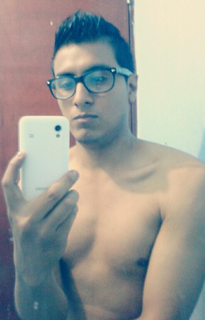 6_padilla's profile picture. FollowBack Online estado: ON