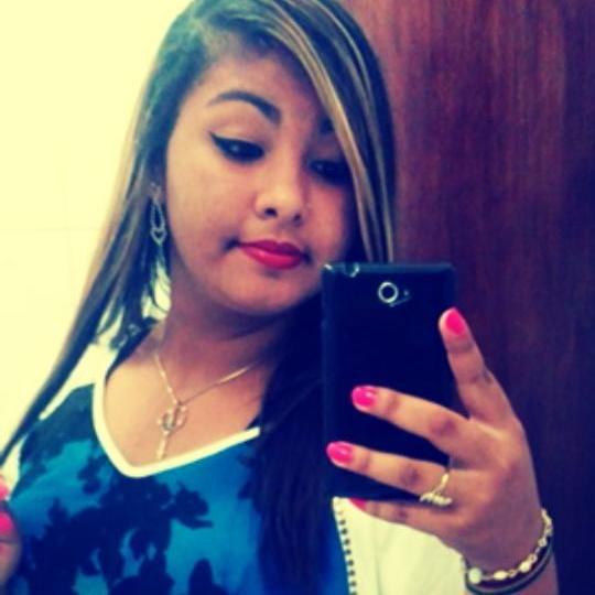 eu vivo luan santana te amoo mor da minha vida sou sua fã e sempre sera !!!