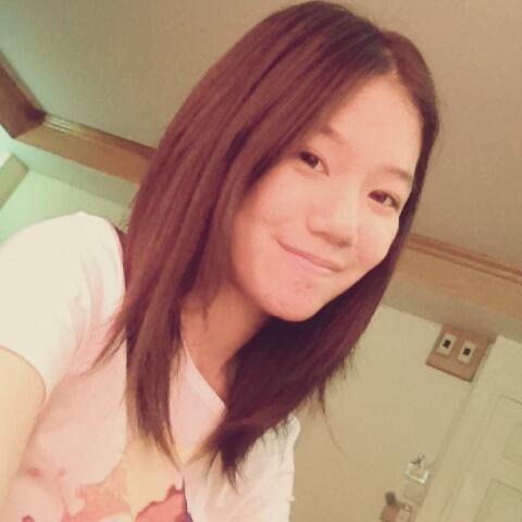 Hello my name's Wichuta Direksri , call me  Jane thanks :)
