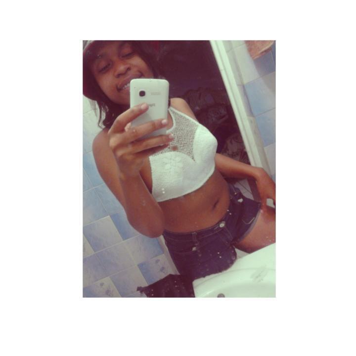 _txjs's profile picture. Caribbean girls run it.