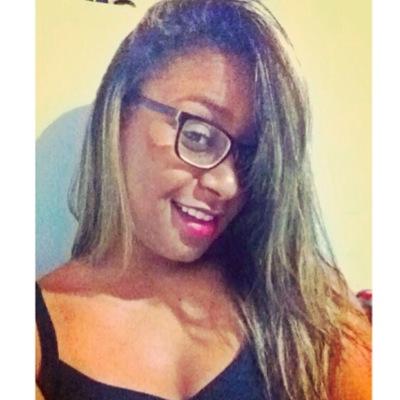 Foda que ela é linda...