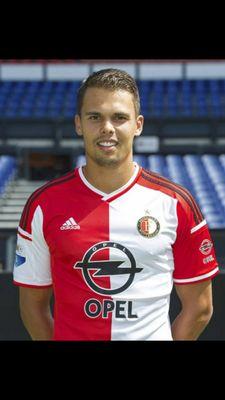 Official page of Mitchell Te Vrede - professional football player of feyenoord rotterdam