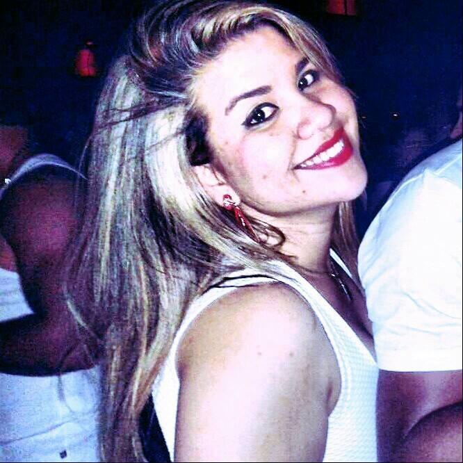 tipo assim ; Jesus é meeu herói!~