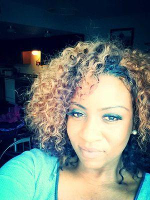 shawnny_bay's profile picture. Cool ass female!!! No time for drama that's just not my show