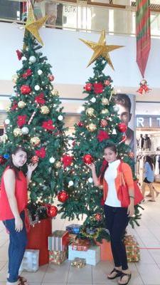 eka_sarri's profile picture. simple