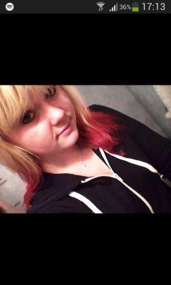 ♥ 5SOS ♥ 1D ♥ And I'm socially awkward