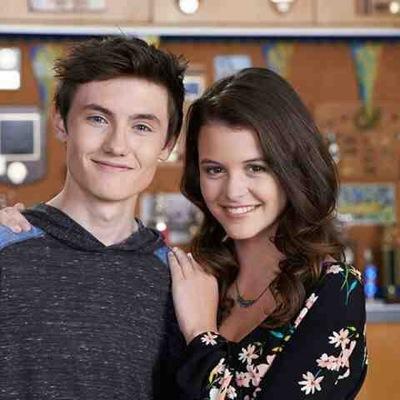 im Hunter miles is my big brother and frankie is my twin im 16 im #taken