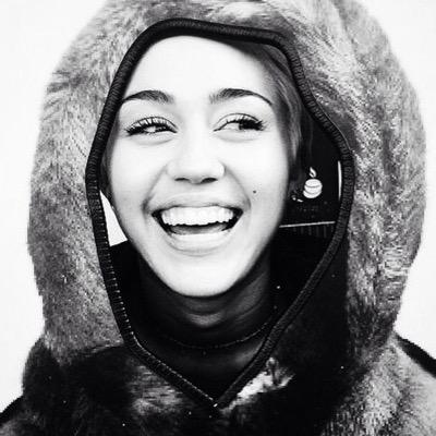 free Follow from @Agbmoonxx✨