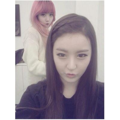 ❝ ♡ P A P E R H E A R T S ♡ ⠀⠀⠀⠀⠀⠀ ⠀⠀⠀⠀Everyone's guardian ~ CreepyDuo ~ BTSxRV ; You say PaperHearts, i say Family ♡⠀⠀ @xhunnie_