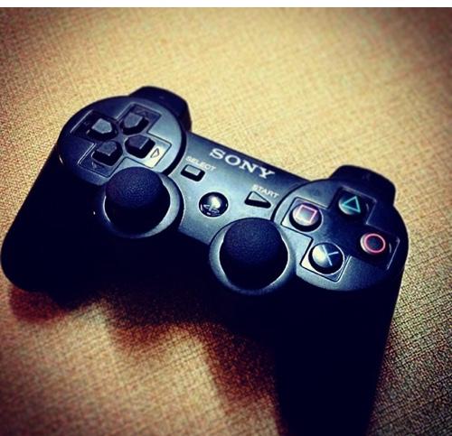 #gamer #геймер #apple 
Школьник