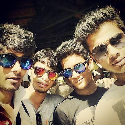 srinidhadhi's profile picture. 