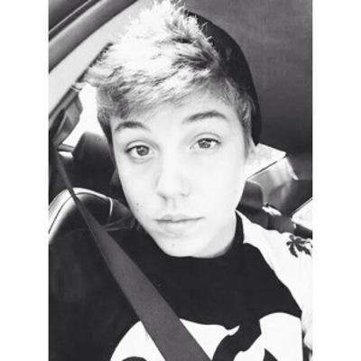 Matthew Espinosa fanpage ✌️ goal: notice me matt