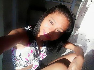 gaby_dlind12's profile picture. 