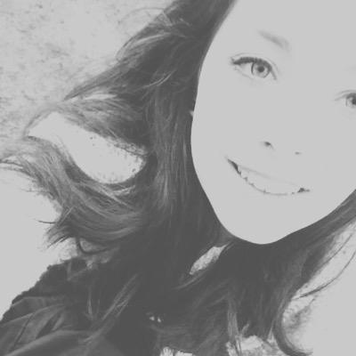 manon0012666's profile picture. 