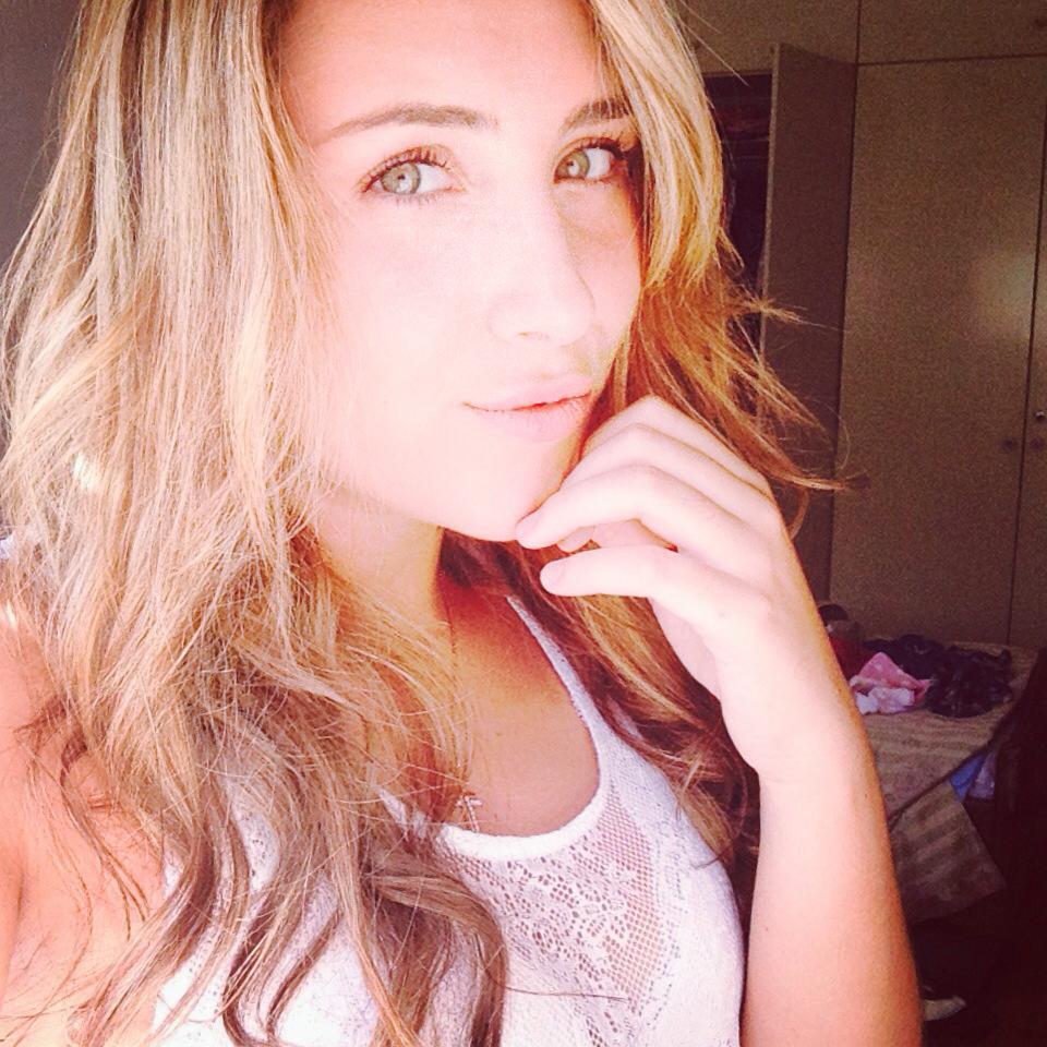 KarlitabebeDiaz's profile picture. las cosas mas importantes de la vida NO son cosas!!!!!!!!