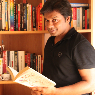 vik_GiftdMinds's profile picture. Entrepreneur | Inventor | Polymath