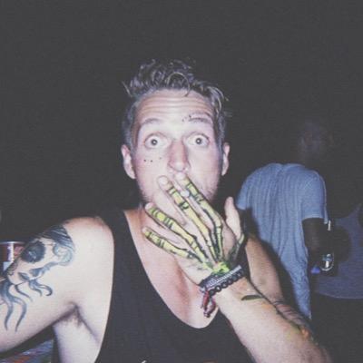 derek_whealtey's profile picture. Anything in life worth doing is worth overdoing. Moderation is for cowards.