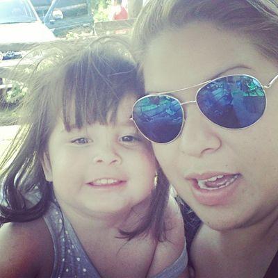 Mama!!,nada es gratis nada es facil,lucha por lo que es Eterno.bendecida con la vida de mi bella Anabell.. Vivo por Ella!!