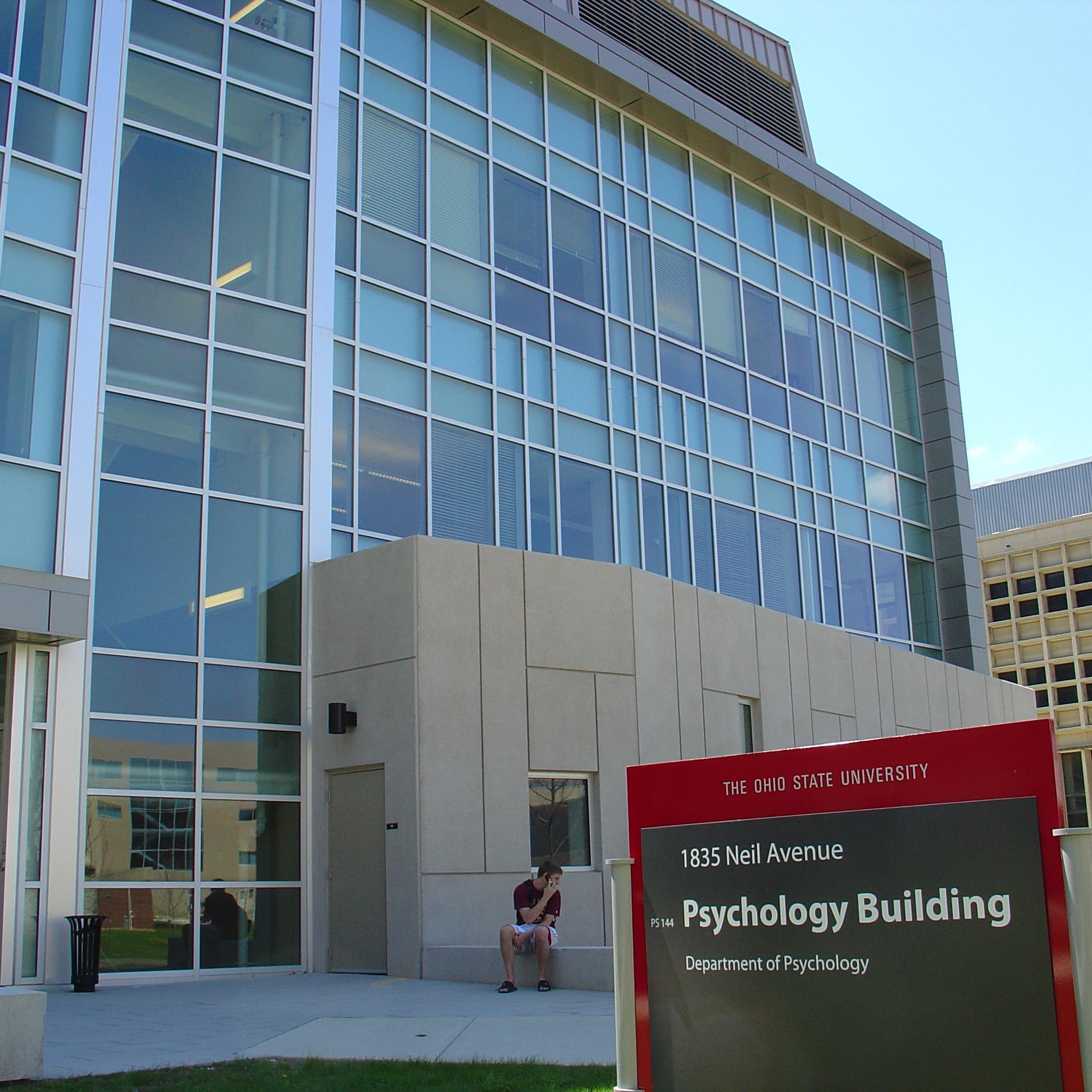 Official Twitter page of PSYCH 1100 at The Ohio State University #GOBucks 🌰🧠📚🎓